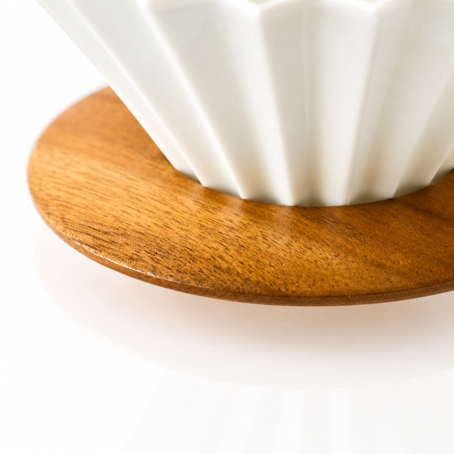 Origami Dripper Air Pour Over Coffee Dripper - Lightweight AS Resin V60 And Wave Filter Brewer
