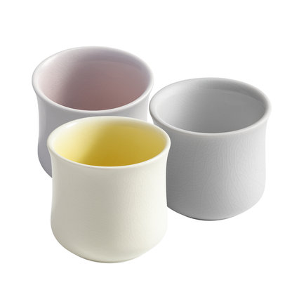 Kutani Glaze Yunomi & Guinomi Cups – Seasonal Specialty Tasting Vessels