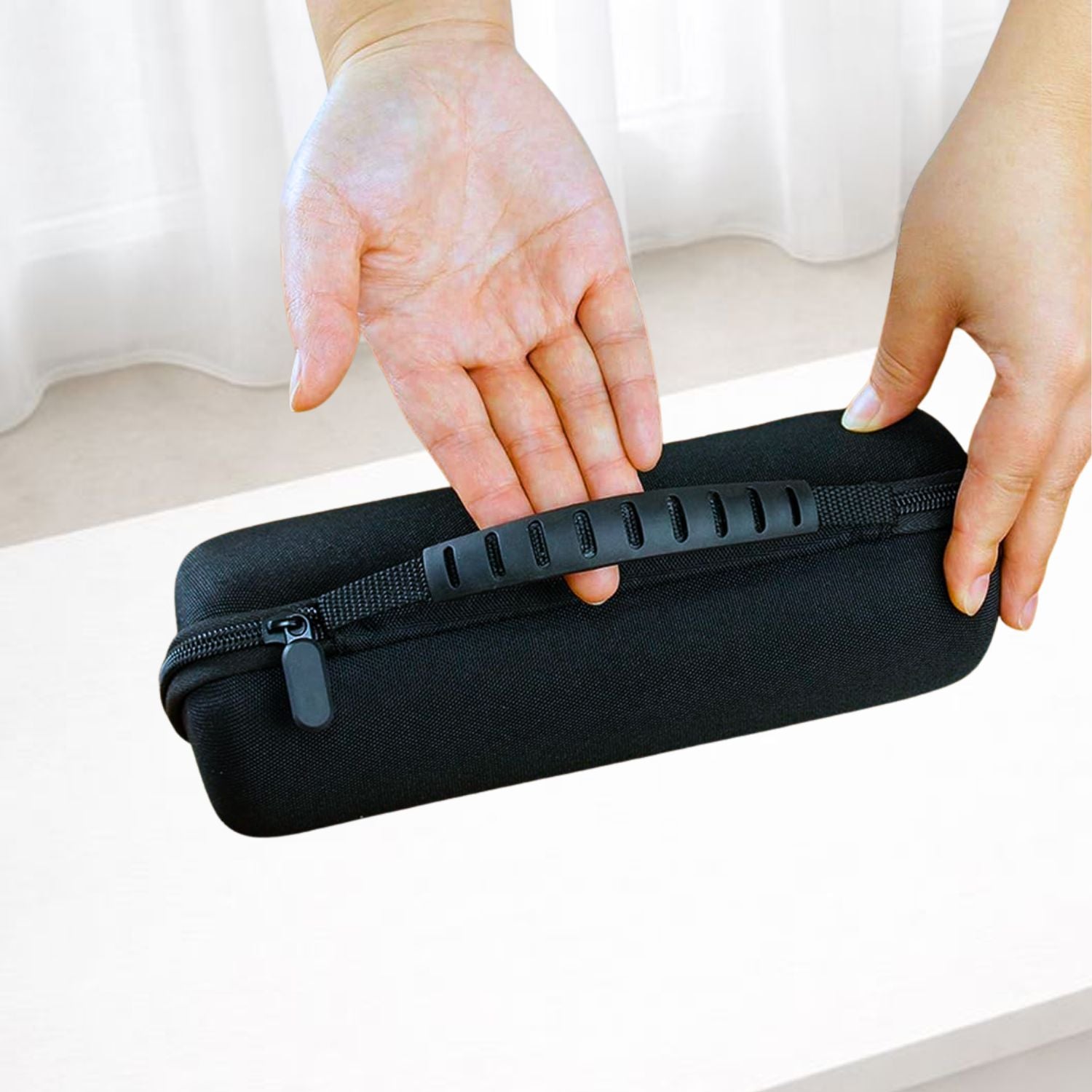 Essential Hand Grinder Cylindrical Protective Case