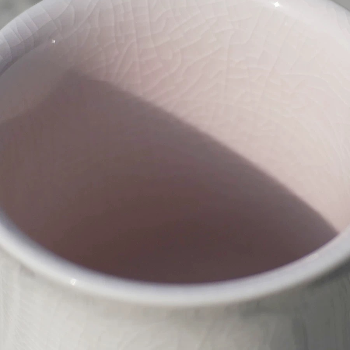 Kutani Glaze Yunomi & Guinomi Cups – Seasonal Specialty Tasting Vessels