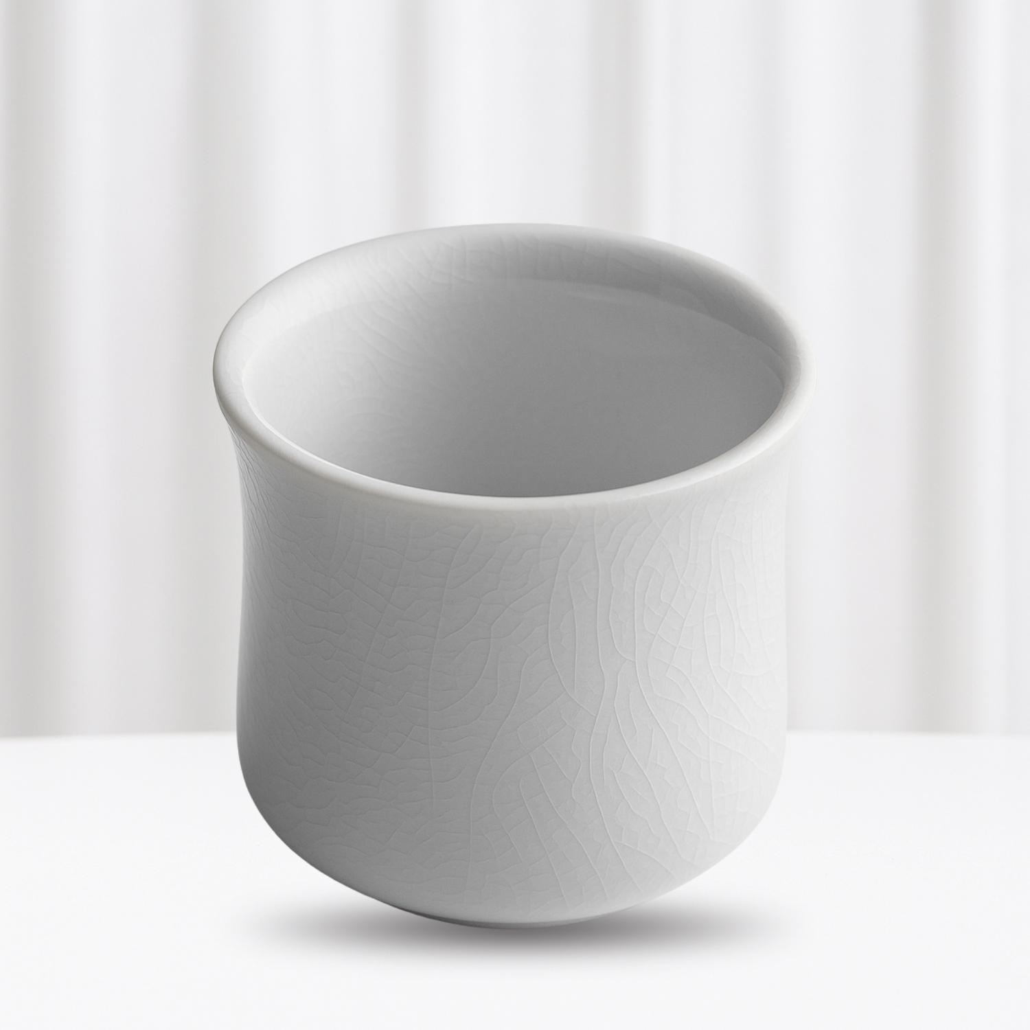 Kutani Glaze Yunomi & Guinomi Cups – Seasonal Specialty Tasting Vessels