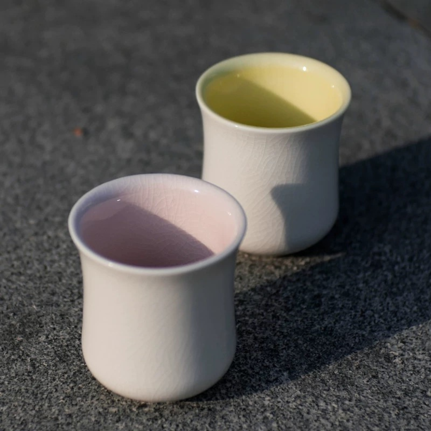Kutani Glaze Yunomi & Guinomi Cups – Seasonal Specialty Tasting Vessels